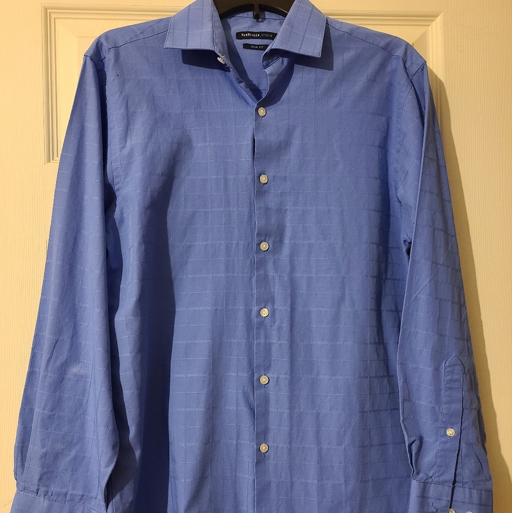 Van Heusen studio 32/33 blue dress shirt